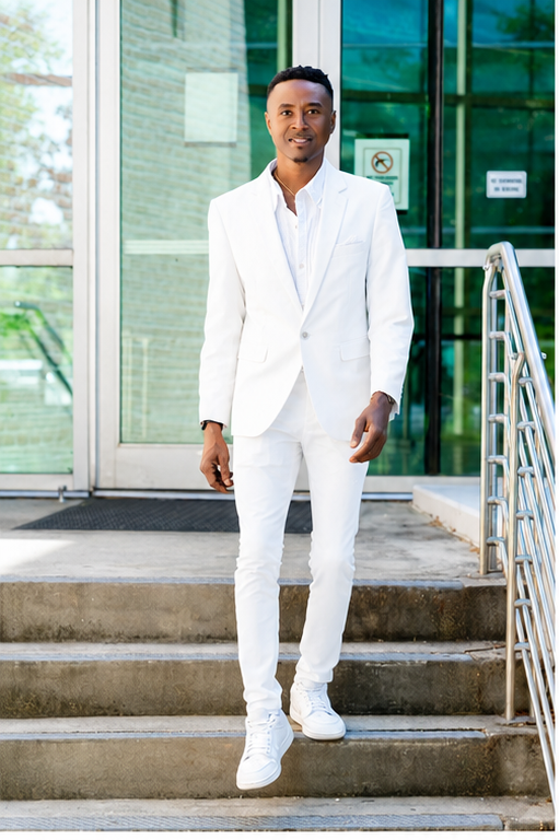 Marcus "JuiceDoc" Hart in all white